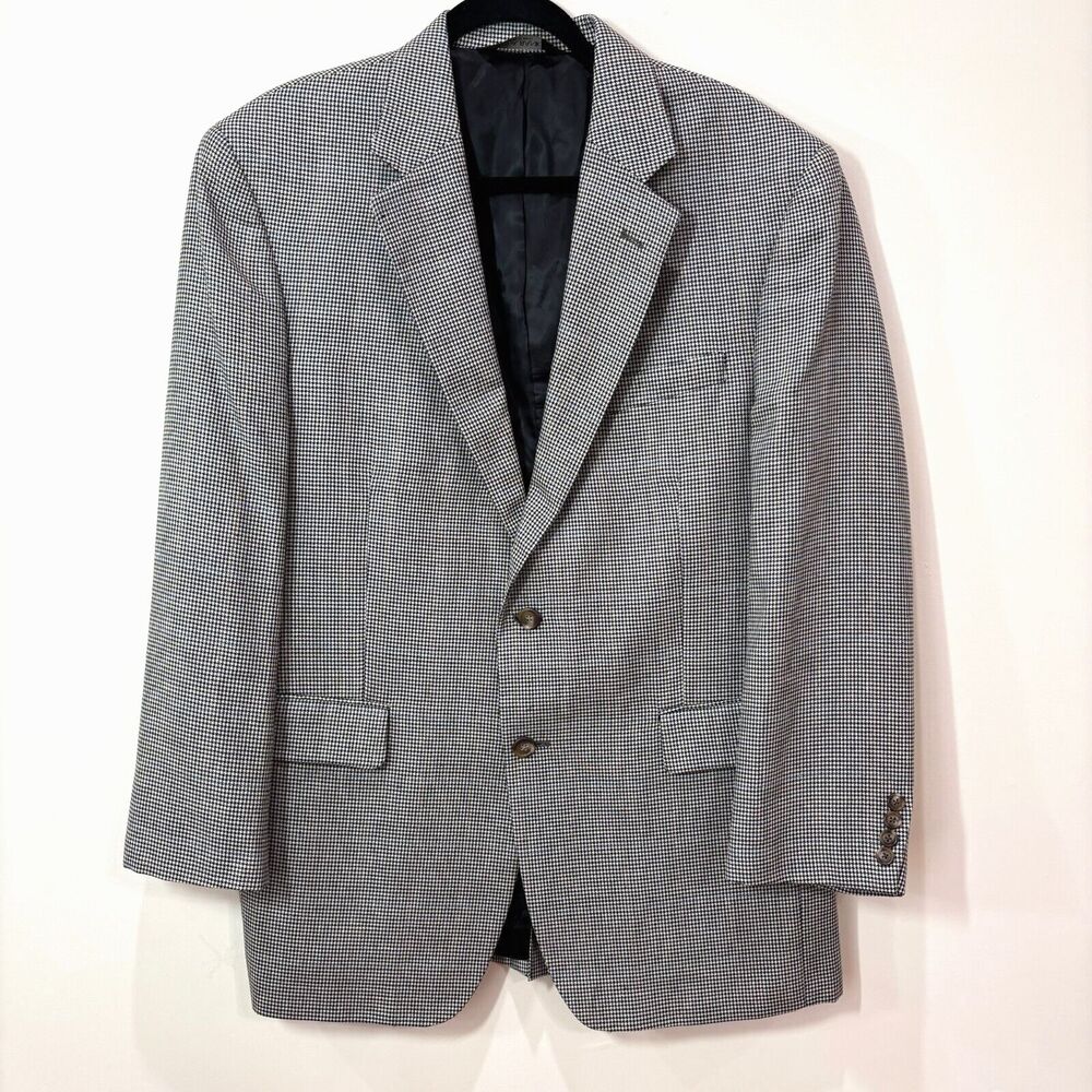 Jos A Bank Silk Wool Black White Houndstooth Blazer 42R Sport Coat Quiet Luxury